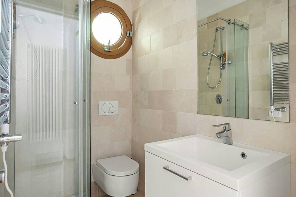 Foto 13 von 30: Villa am Bracciano-See mit Privatstrand