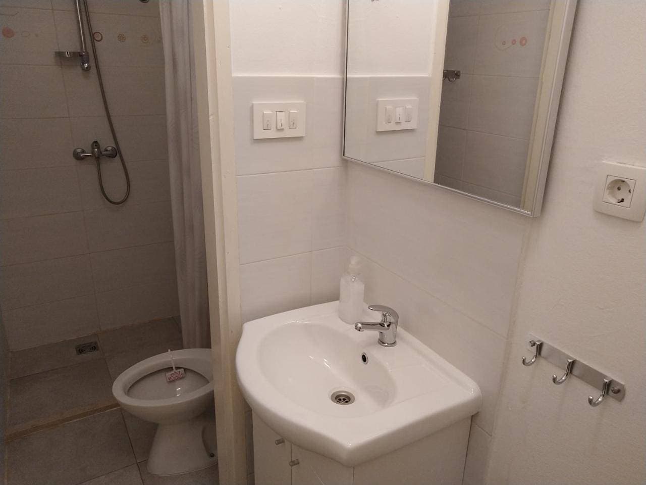 Foto 12 von 36: Studio Apartment