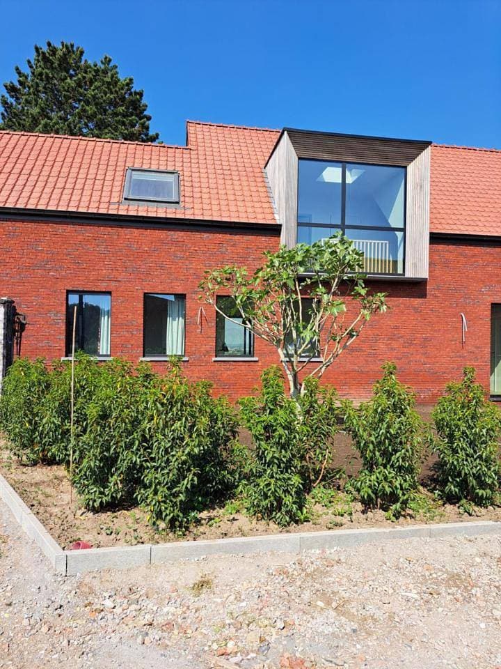 Foto 9 von 47: Seven-Bedroom House