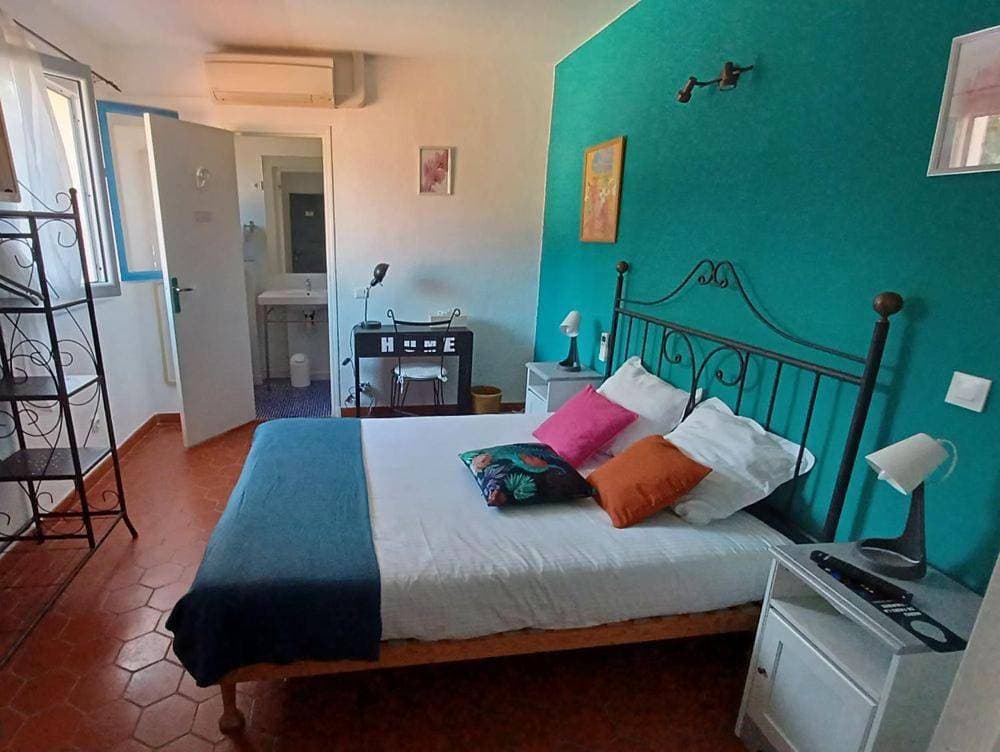 Foto 5 von 7: Small Double Room