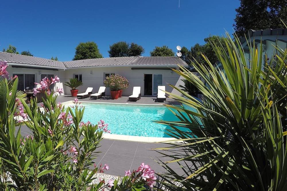 4-Star Villa In The Heart Of The Arcachon Basin With Heated Pool 1