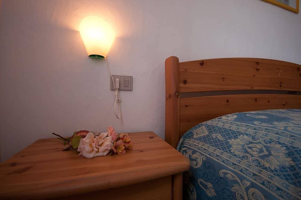 Foto 3 von 30: Ferienwohnung mit Blick auf das Meer in einem  Wohnkomplex mit Swimmingpool