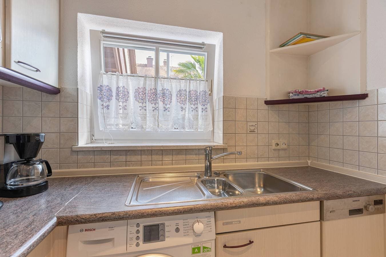Foto 13 von 25: Ferienwohnung 'Stricker' mit Gemeinschaftsgarten und WLAN