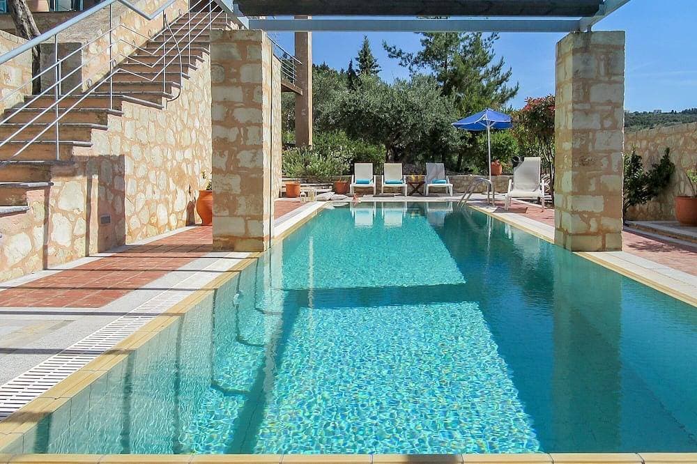 Apokoron Villa Aphrodite with Private Pool 1