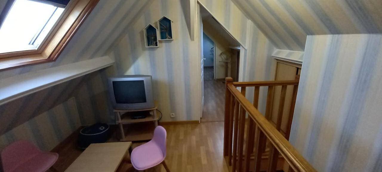 Foto 4 von 32: Four-Bedroom House