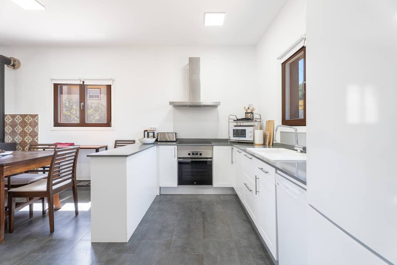 Foto 10 von 30: Ferienhaus 'Casa En Sierra Calderona' mit Bergblick, WLAN und Klimaanlage