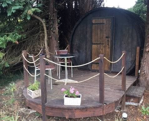 Foto 2 von 32: Blockhütte für 2 Personen mit Terrasse