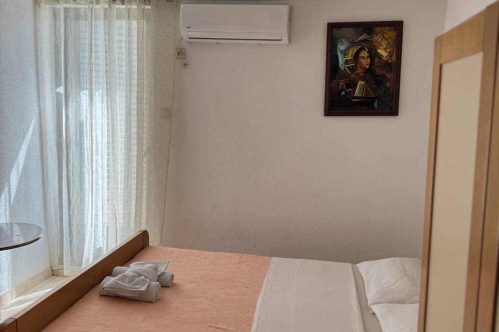 Foto 7 von 22: Cozy 1-bedroom apartment in fantastic Budva with AC