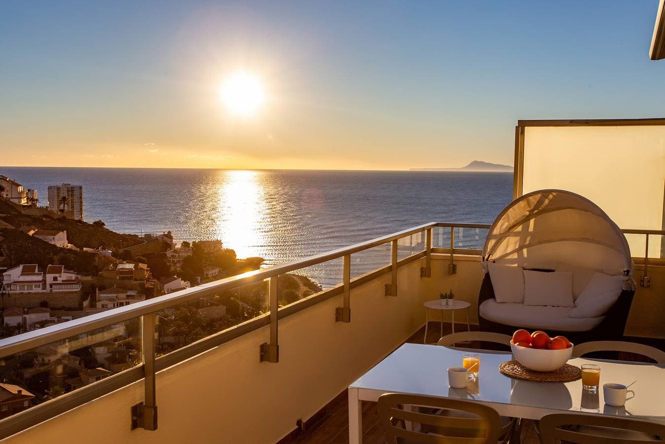 Foto 10 von 64: Ferienwohnung für 4 Personen mit Balkon