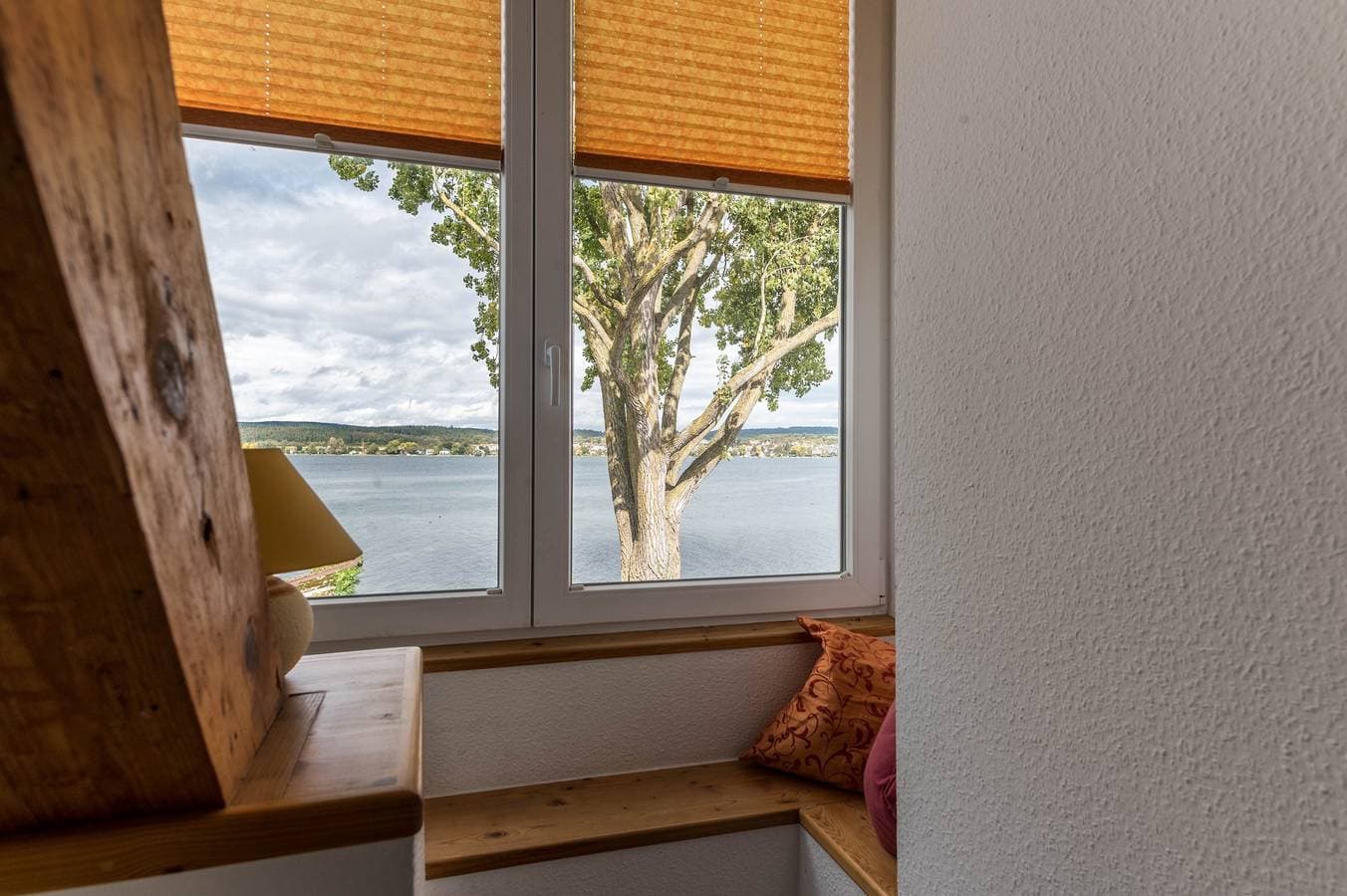 Foto 13 von 30: Charmante Ferienwohnung 1 im Haus Böhler auf der Insel Reichenau mit Seeblick