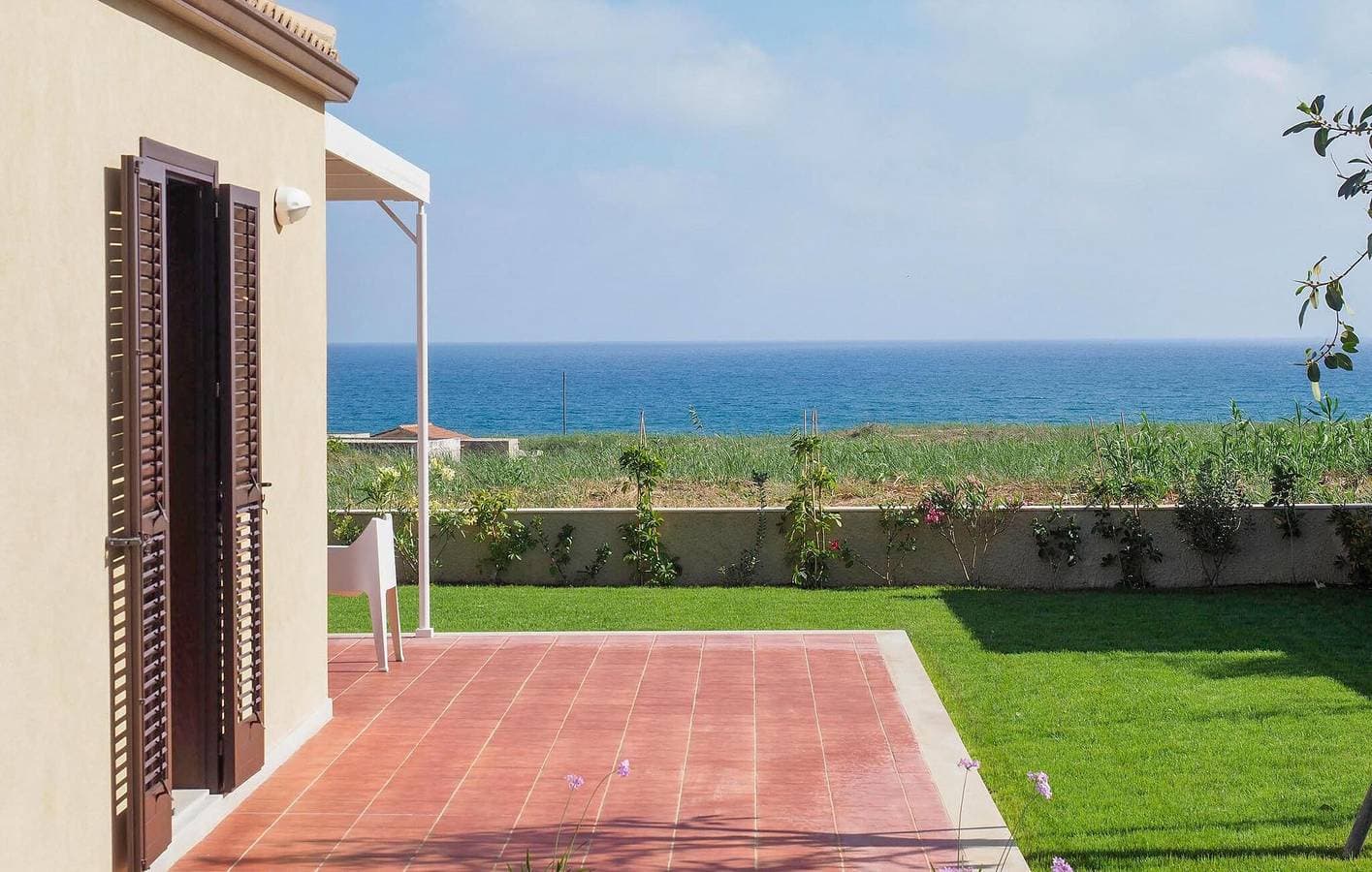 Foto 4 von 23: Apartment mit Meerblick, AC, Parkplatz, Terrasse & WiFi - 1km zum Maganuco Strand