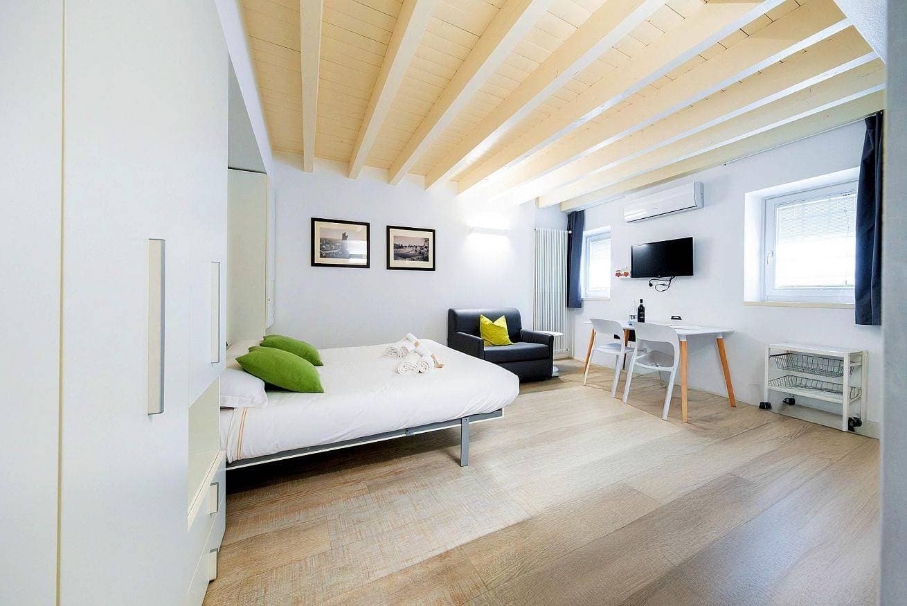 Foto 3 von 12: ApartmentsArena - Zini Studios - 1