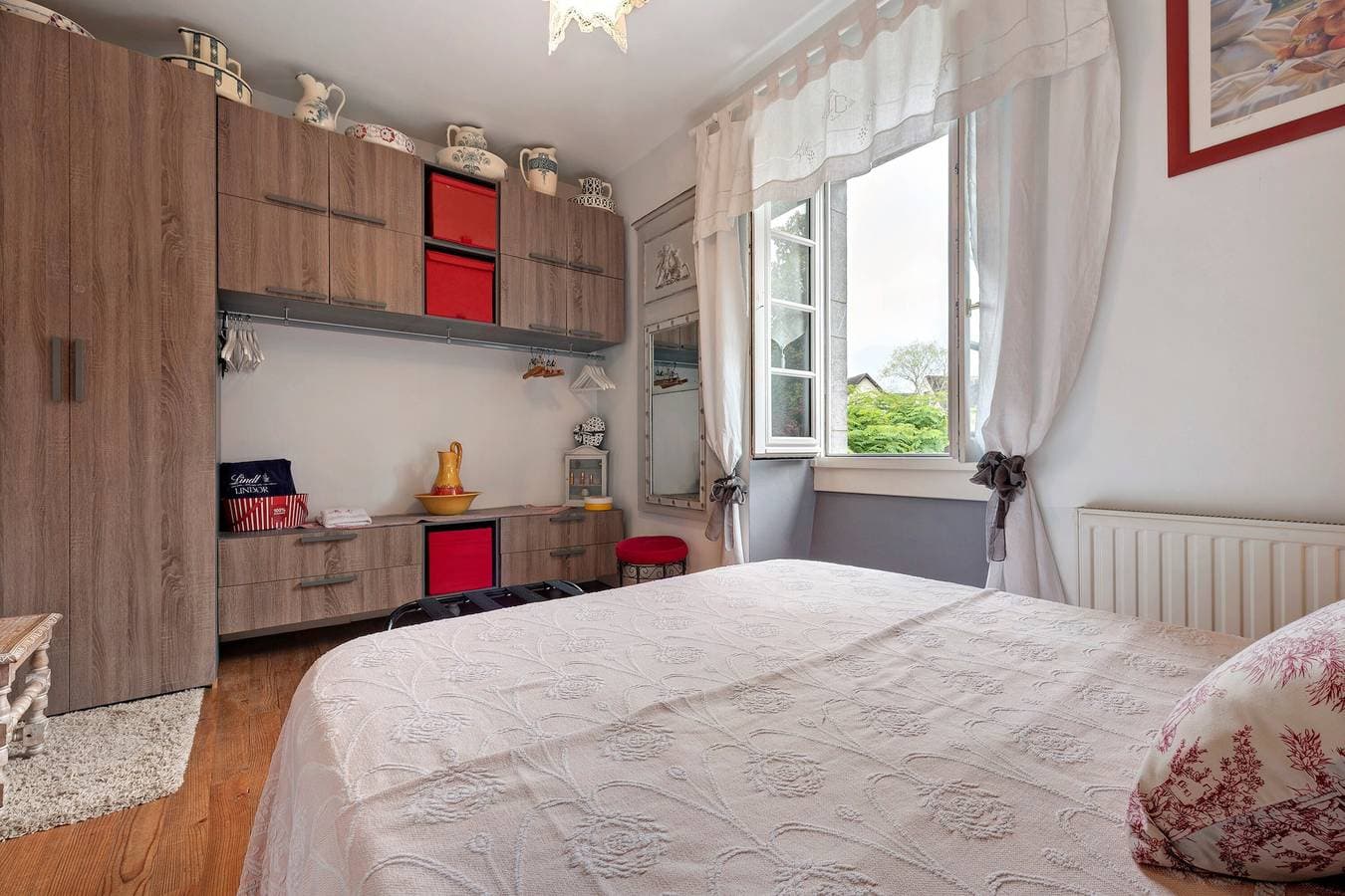 Foto 13 von 28: Ferienhaus „Gîte La Petite Gourmande“ mit gemeinsamer Terrasse, Garten und WLAN