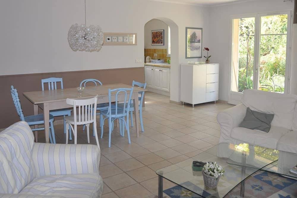 Foto 9 von 30: Ruhiggelegenes Haus mit Garten; in der Provence