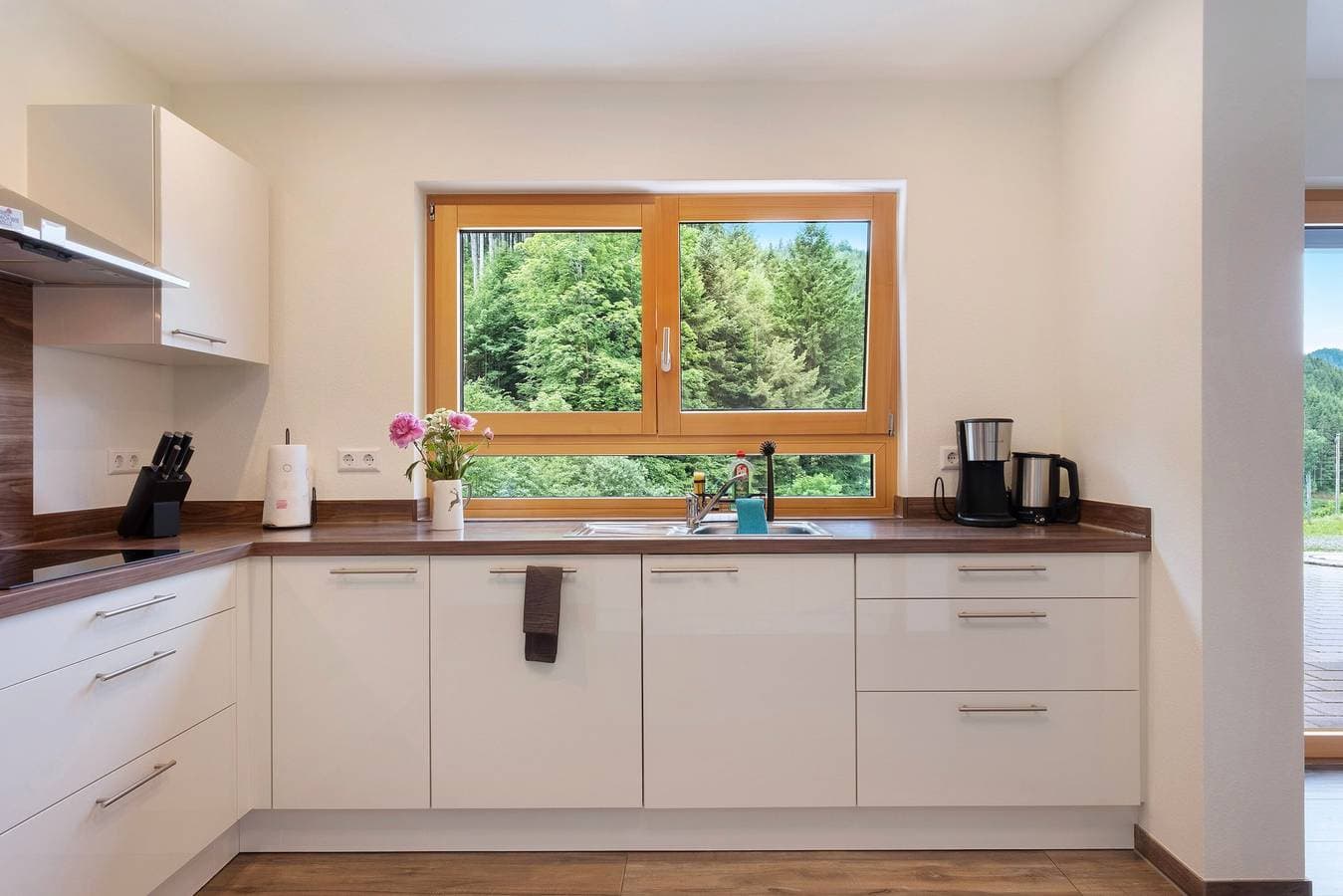 Foto 7 von 36: Ferienwohnung 'Waldblick Mühlenbach' mit Bergblick, privater Terrasse und Wi-Fi