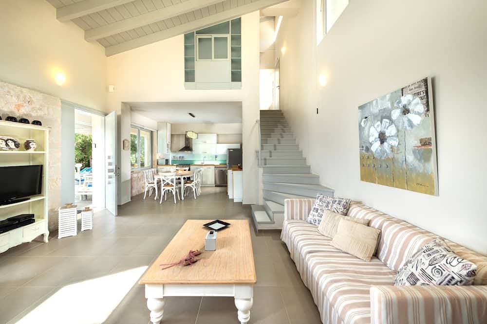 Foto 9 von 30: Villa Armonia, sea view, heated pool (for an extra fee), and excellent privacy.