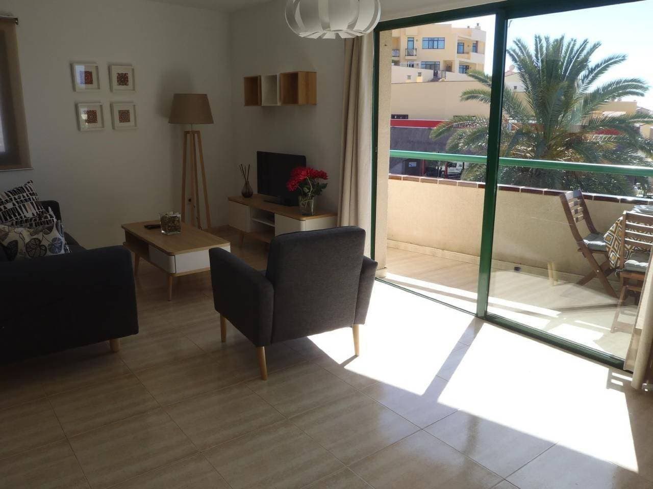 Foto 3 von 23: Gesamte Wohnung in Morro Jable mit Terrasse