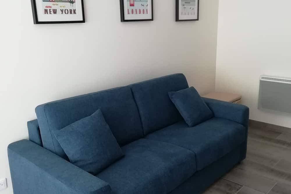 Foto 5 von 12: Place 28-Studio-Klassisch-Ensuite mit Bad-Strassenblick