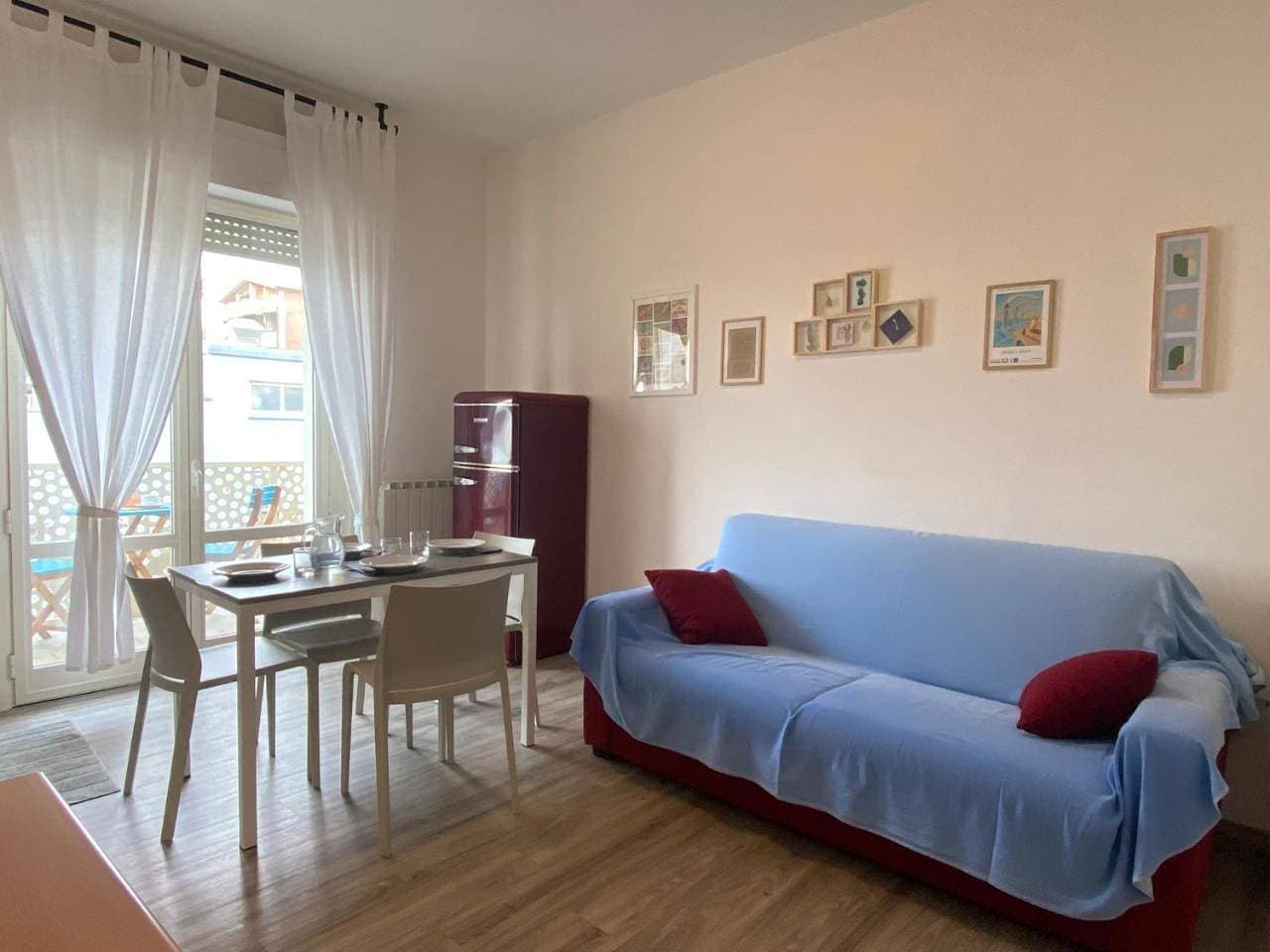 Foto 9 von 27: One-Bedroom Apartment with Partial Sea View