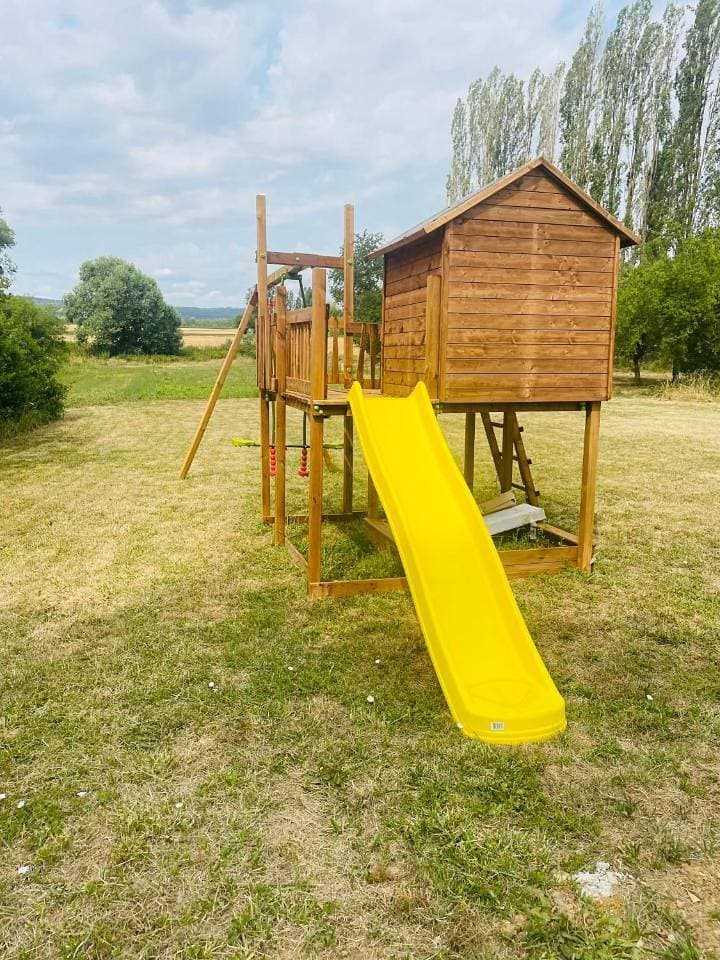 Foto 13 von 68: Three-Bedroom House