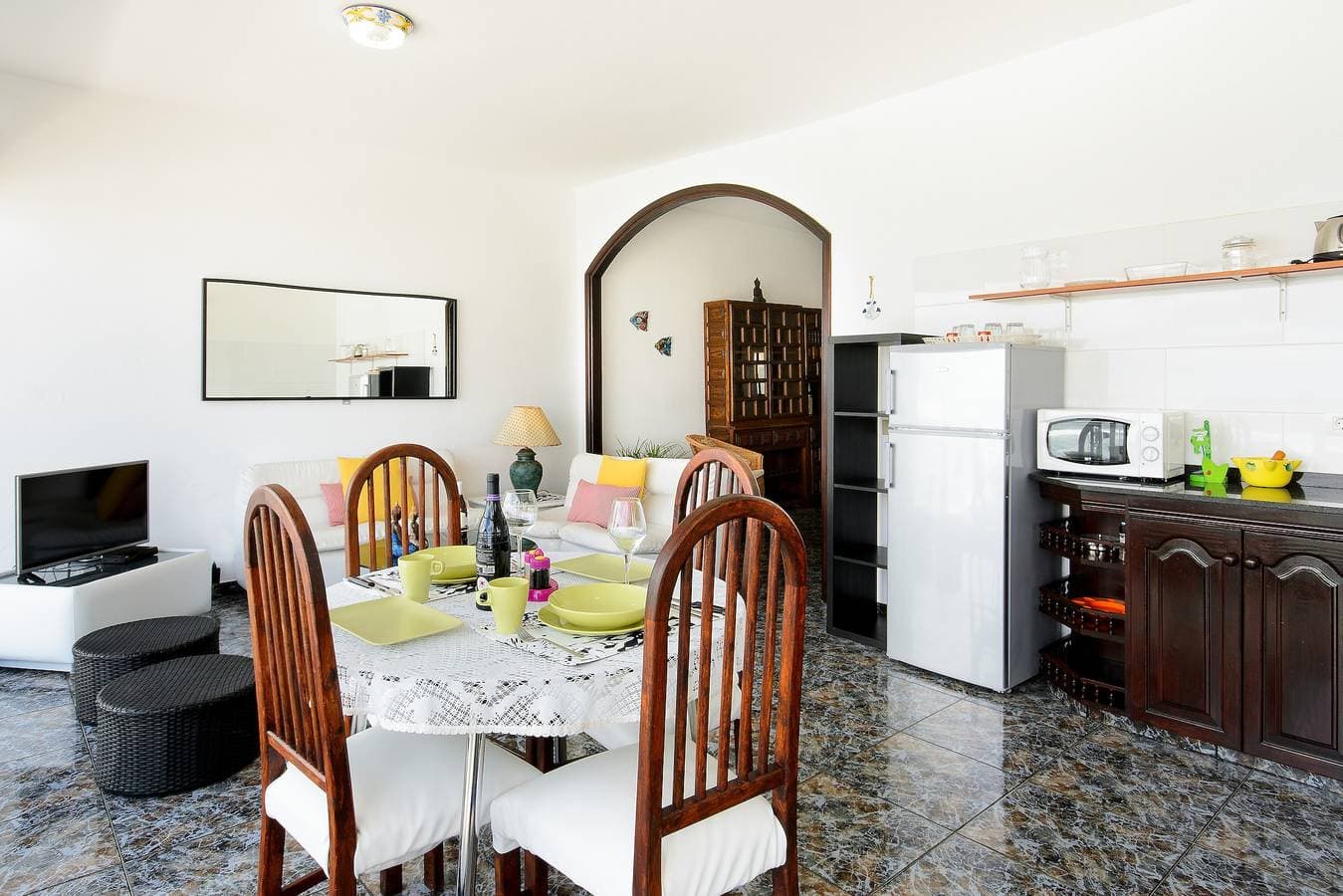 Foto 8 von 26: Ferienhaus mit WLAN, Balkon und herrlichem Ausblick