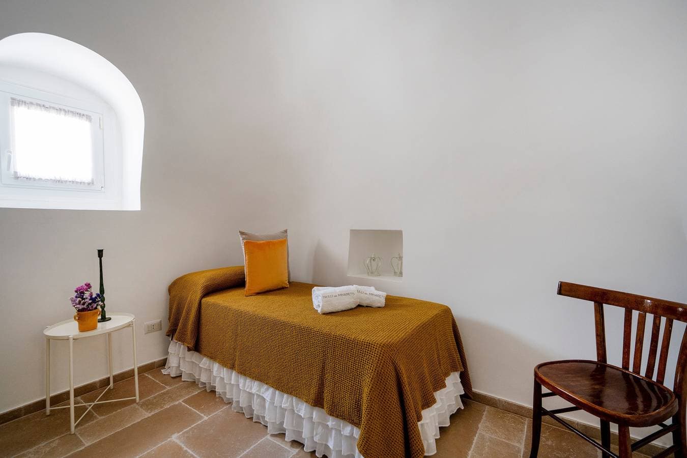 Foto 9 von 22: Villa 'Trulli Del Minareto' mit Bergblick, privater Terrasse und WLAN