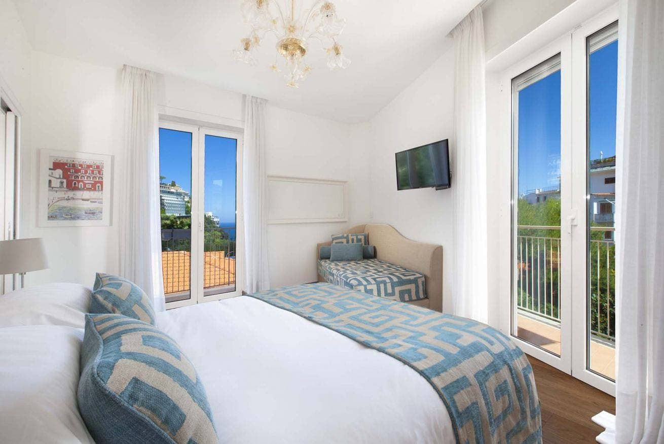 Foto 11 von 36: Ferienwohnung für 4 Personen mit Meerblick