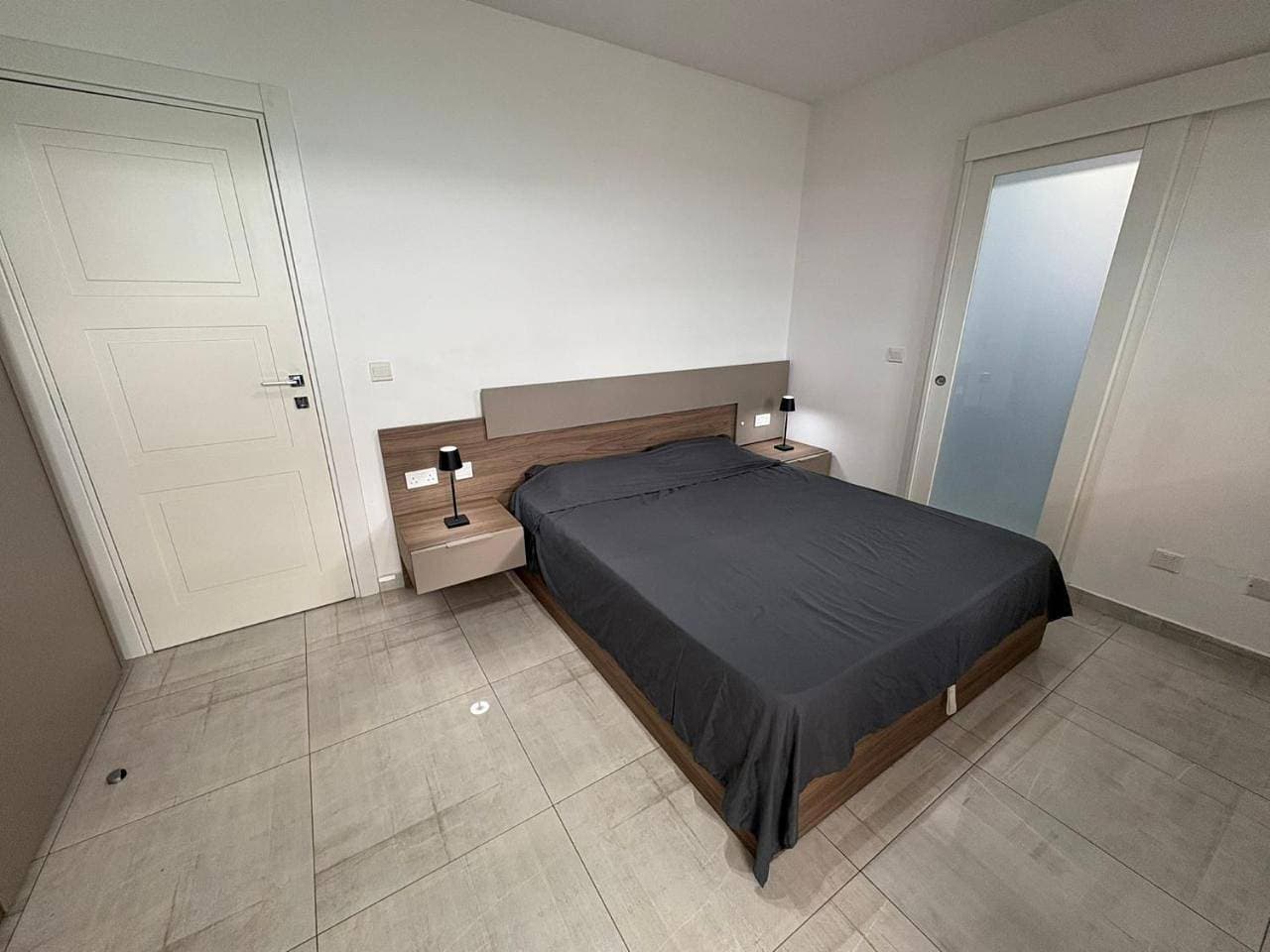 Foto 8 von 22: One-Bedroom Apartment