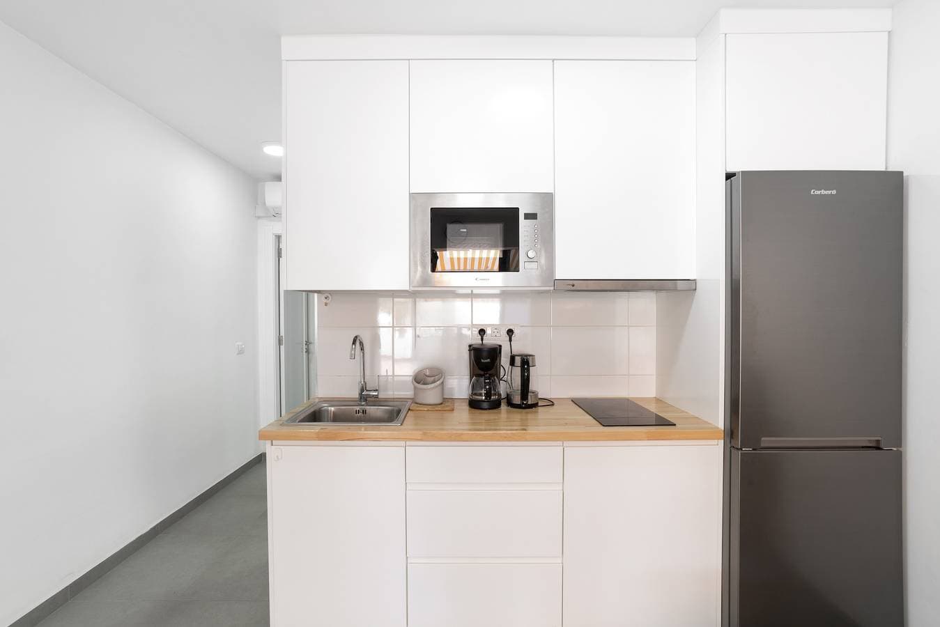 Foto 7 von 28: Ferienwohnung 'Casa Isabel Eccezionale Vista Mare' mit Meerblick, Wi-Fi und Klimaanlage