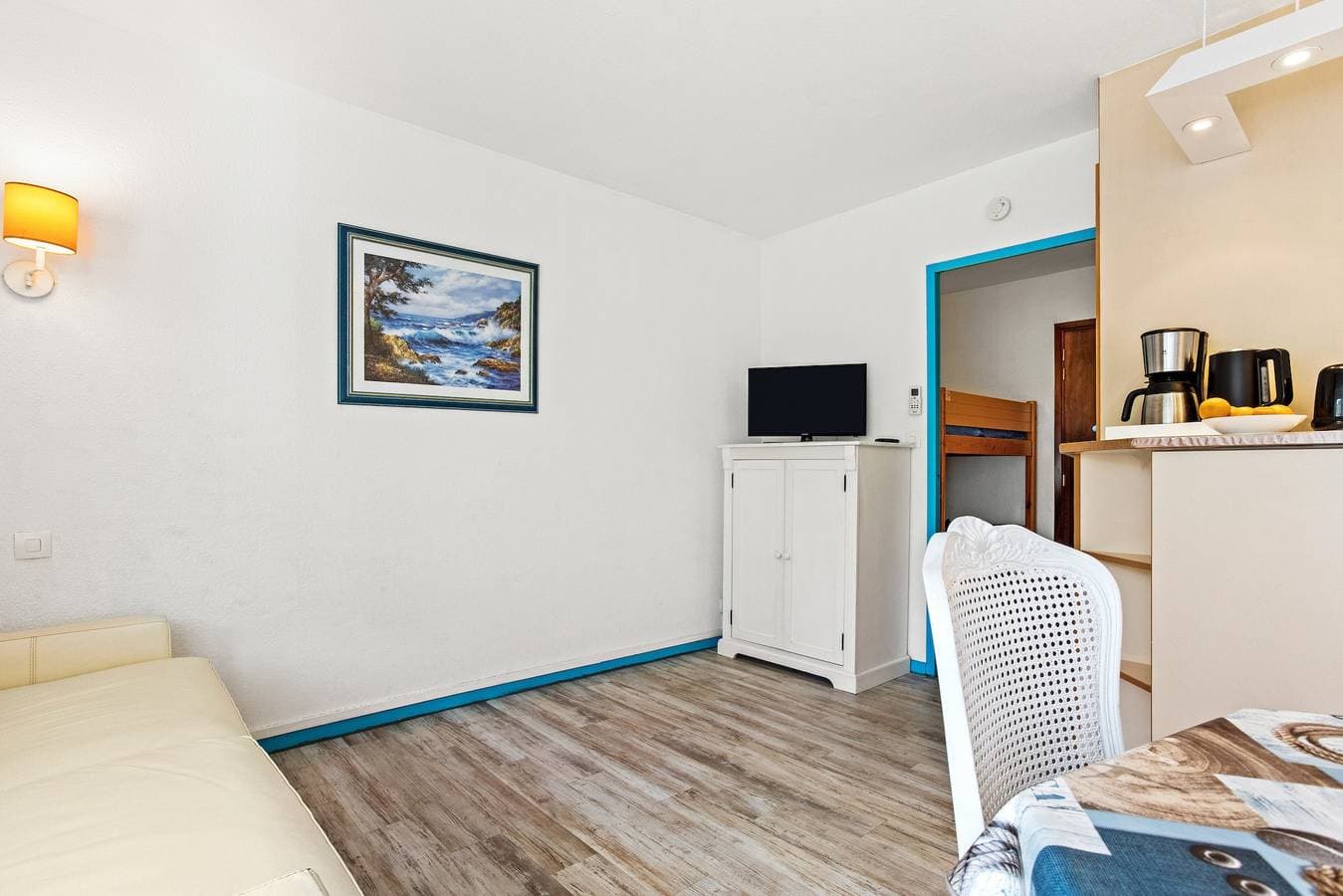 Foto 9 von 24: Einzimmerapartment 'Les Parfums De Mimosas' mit privater Terrasse und Klimaanlage