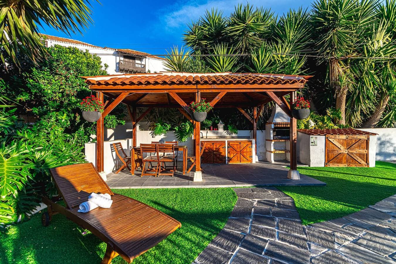 Foto 5 von 24: Ferienhaus "Bernarda" mit beheizbarem Pool, Meerblick, privatem Pool und WLAN