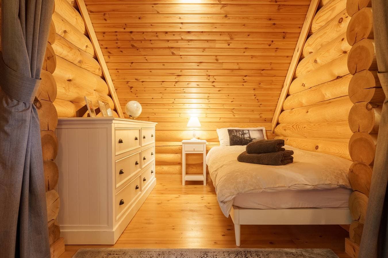 Foto 9 von 21: Chalet für 5 Personen mit Balkon