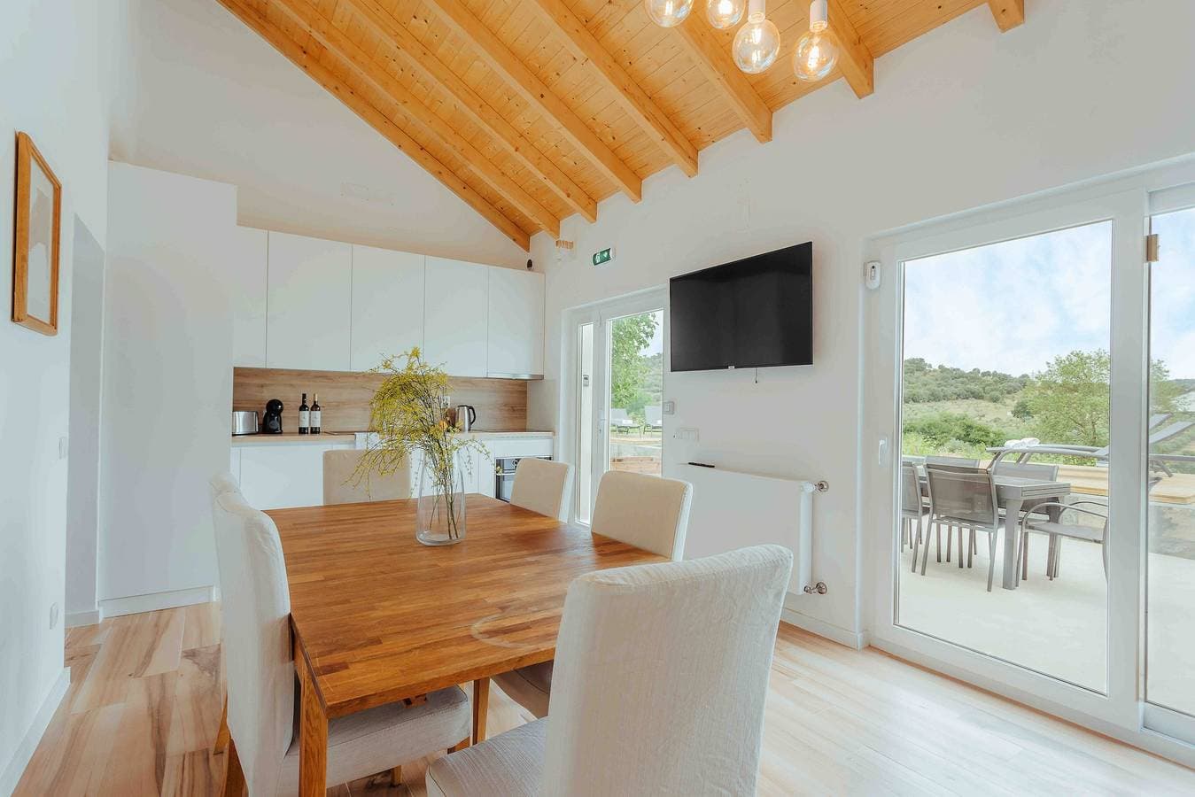 Foto 5 von 13: Landhaus 'Arinto' mit Bergblick, Wi-Fi und Klimaanlage