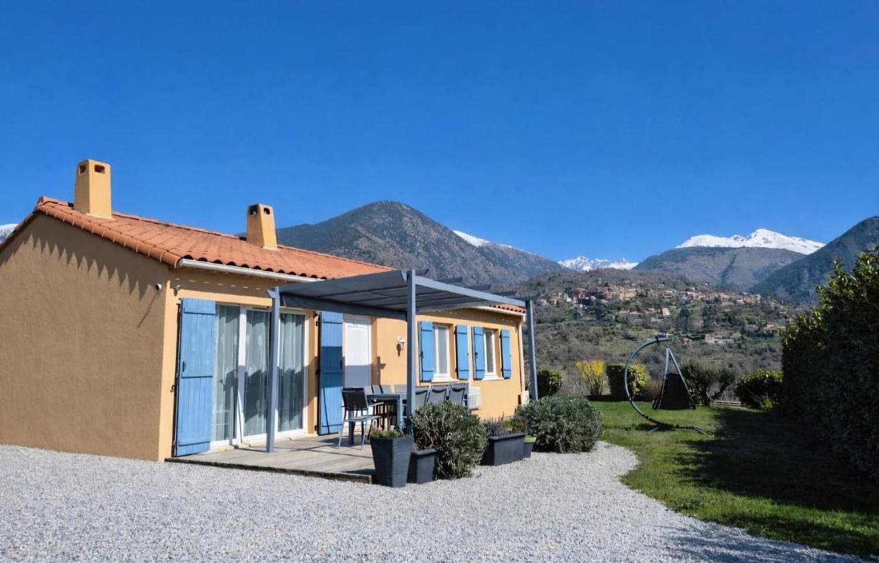Villa les oliviers, vue montagnes avec jardin - Mercantour 1