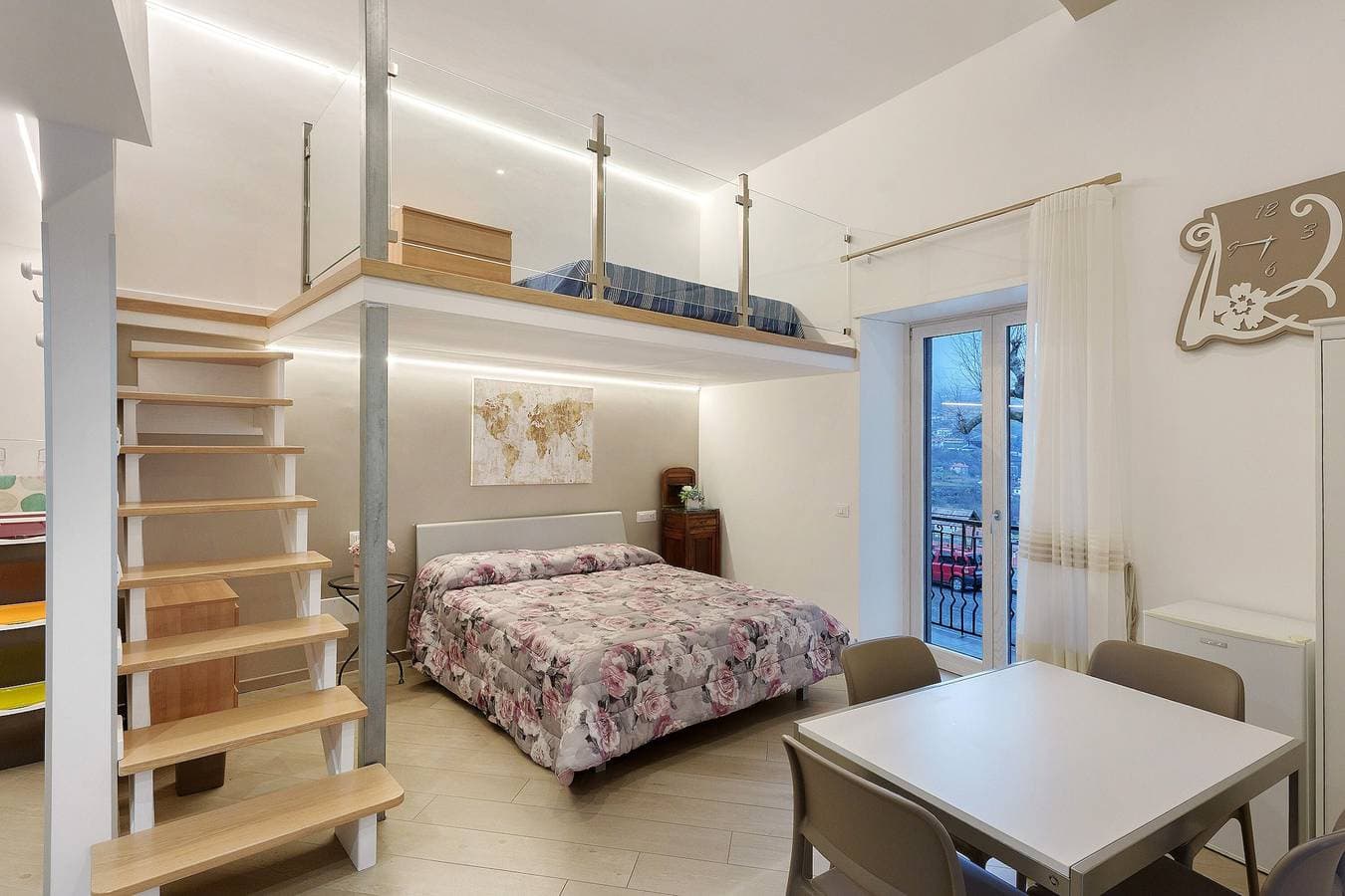 Casa Imperati 1
