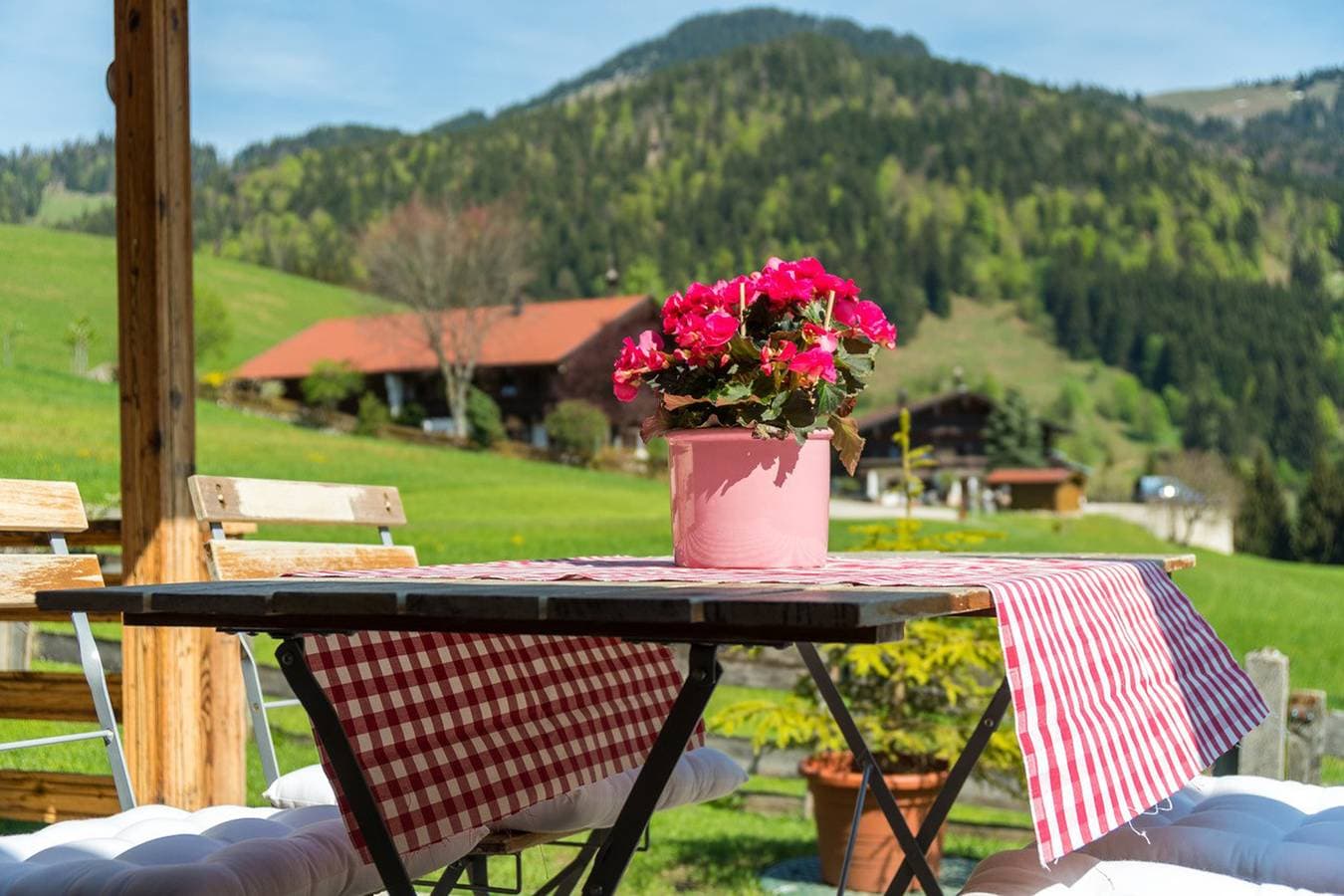 Foto 10 von 10: Alpenchalet Sachrang - Alpenchalet Sachrang für 2 Personen mit Terrasse