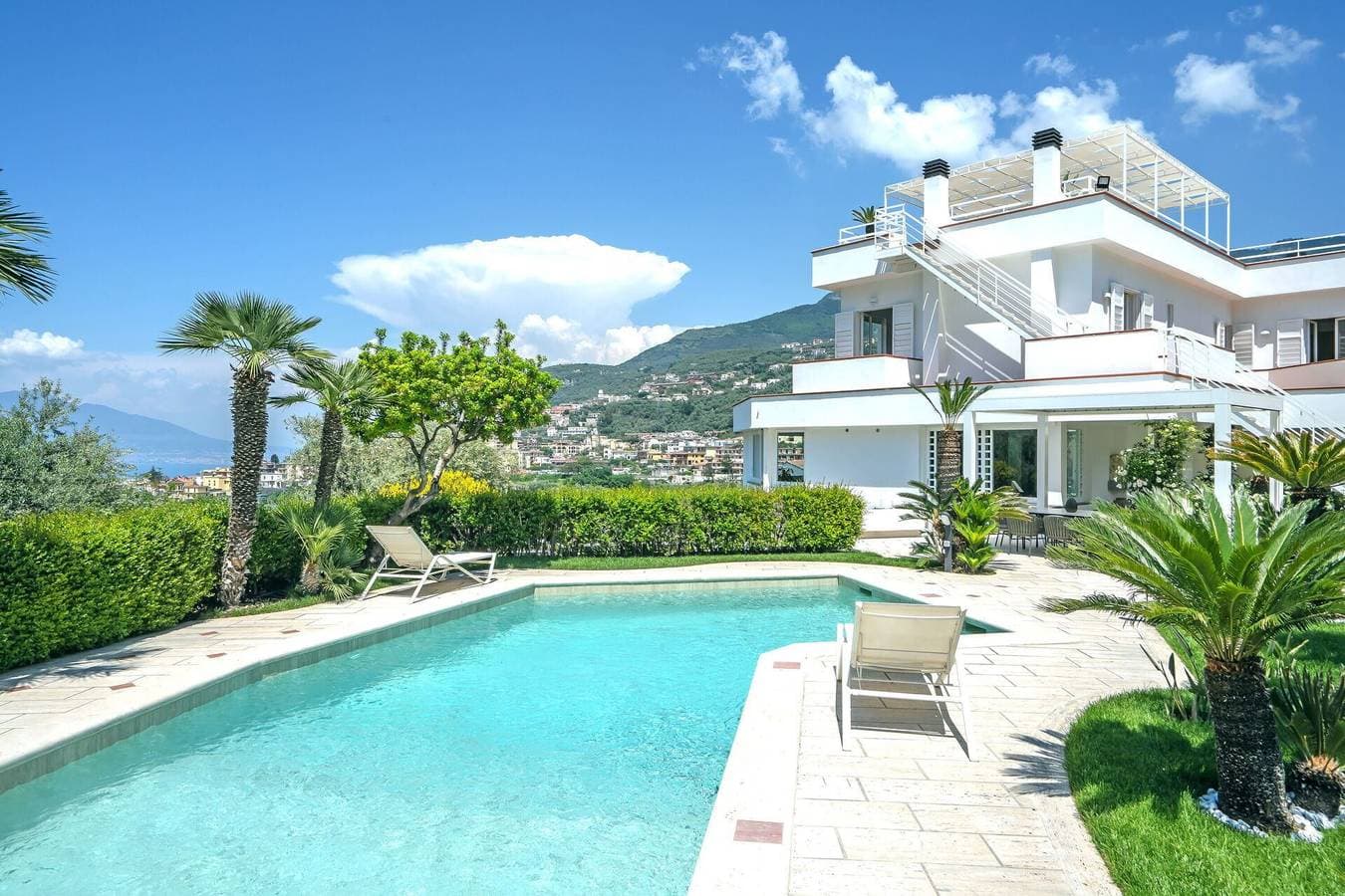 Villa für 10 Personen mit Whirlpool