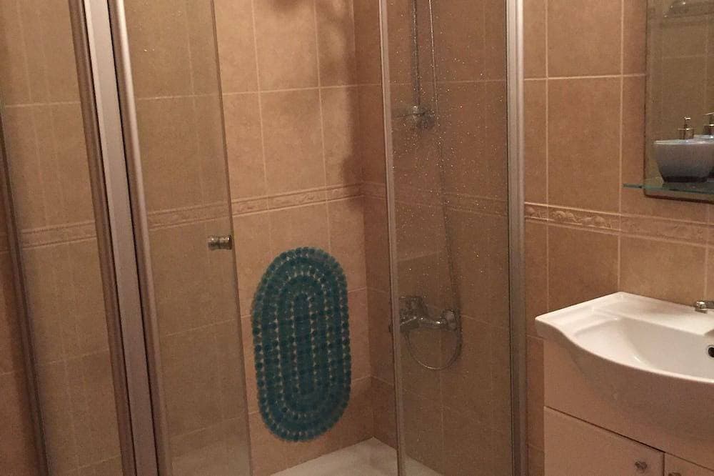 Foto 8 von 30: 2 Schlafzimmer Erdgeschosswohnung in der Nähe von Geschäften, Restaurants, Altstadt und Strand