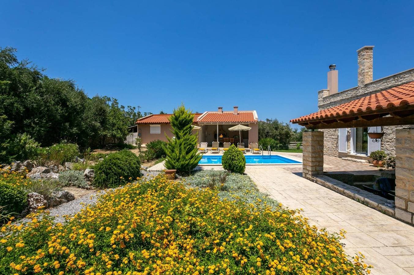 Foto 12 von 21: Villa für 6 Personen mit Garten