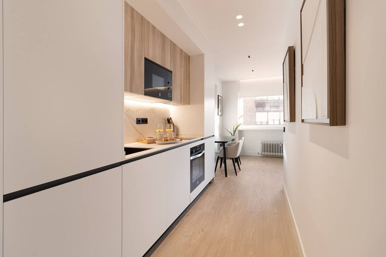 Foto 4 von 10: Modern Loft for Two in Chamartín