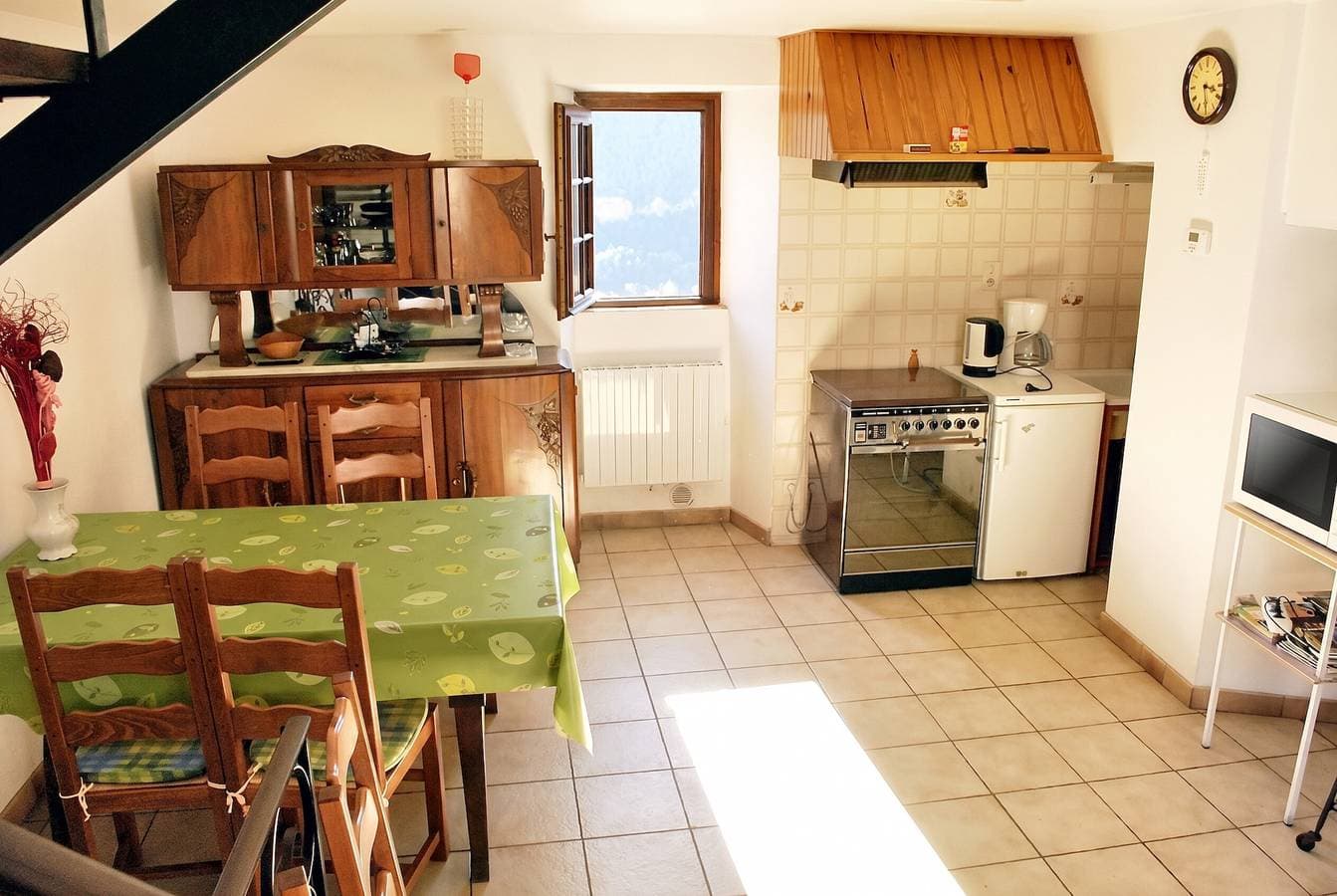 Foto 2 von 17: Charmantes Haus in Mostuéjouls mit Bergblick