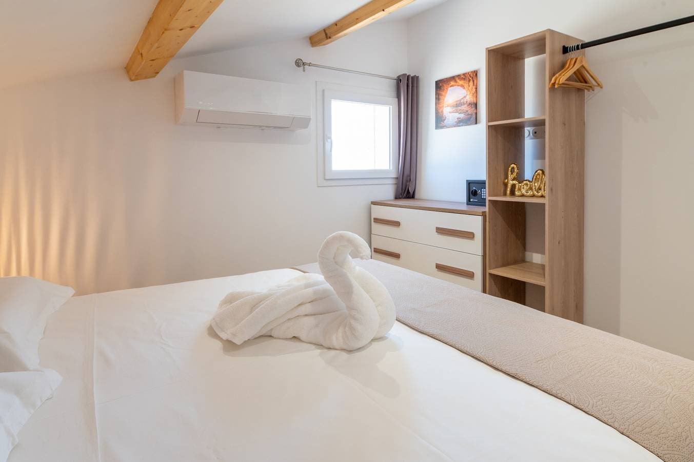 Foto 11 von 33: Apartment „La Dolce Vita 8 - Le Cedrat“ mit Meerblick, WLAN und Klimaanlage