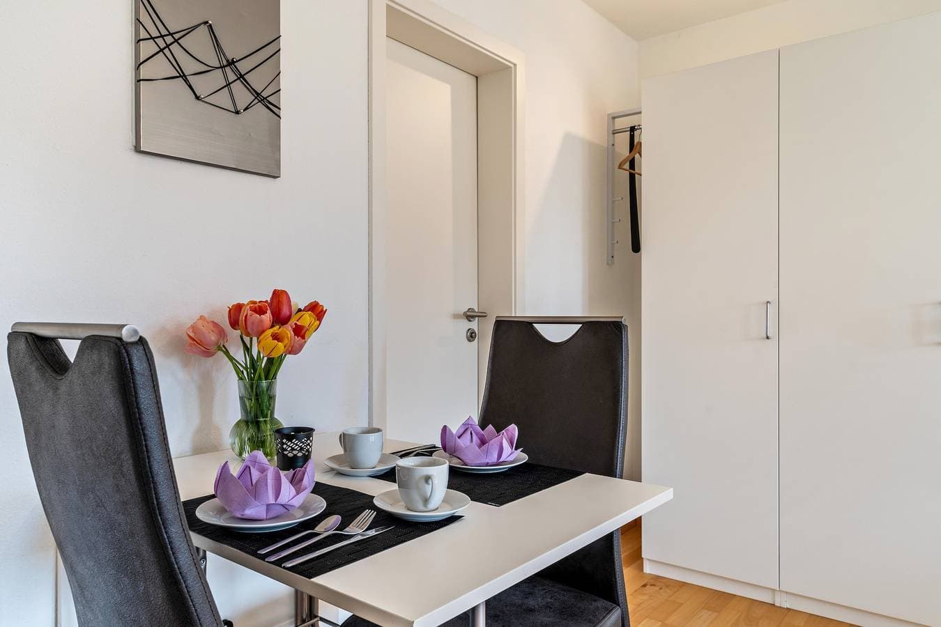 Foto 7 von 17: Einzimmerapartment 'Ferienwohnung Lehen - Herr 2' mit Gemeinschaftsgarten und WLAN