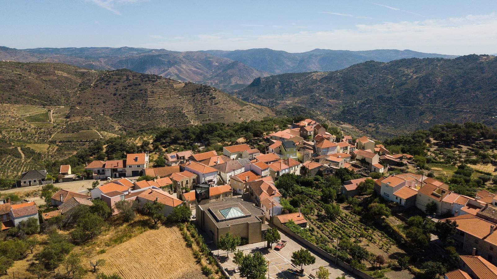 Foto 2 von 47: D1 - Douro Family 2Bd Apart