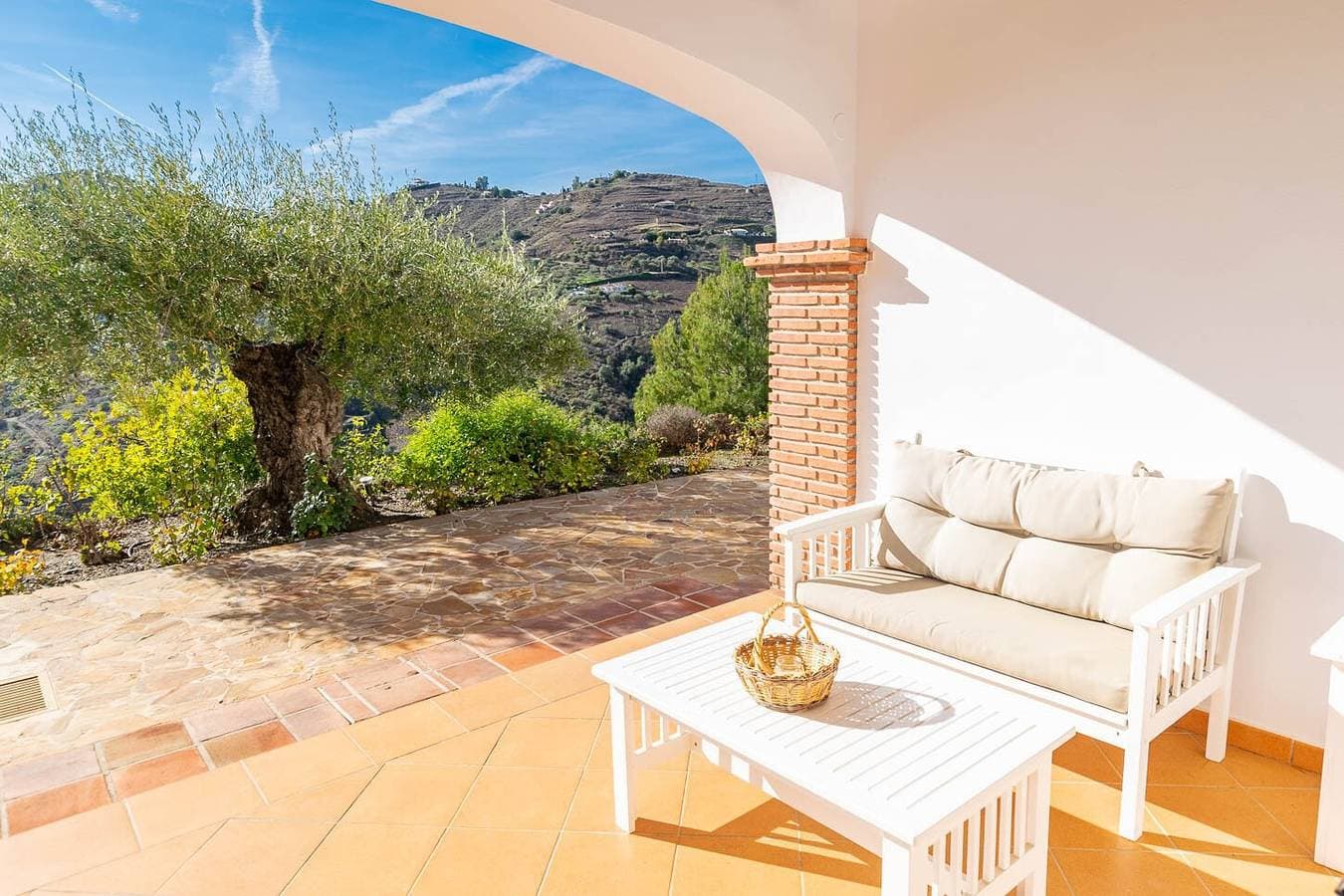 Foto 4 von 16: Villa 'Cortijo De La Abuela' mit Bergblick, WLAN und Klimaanlage
