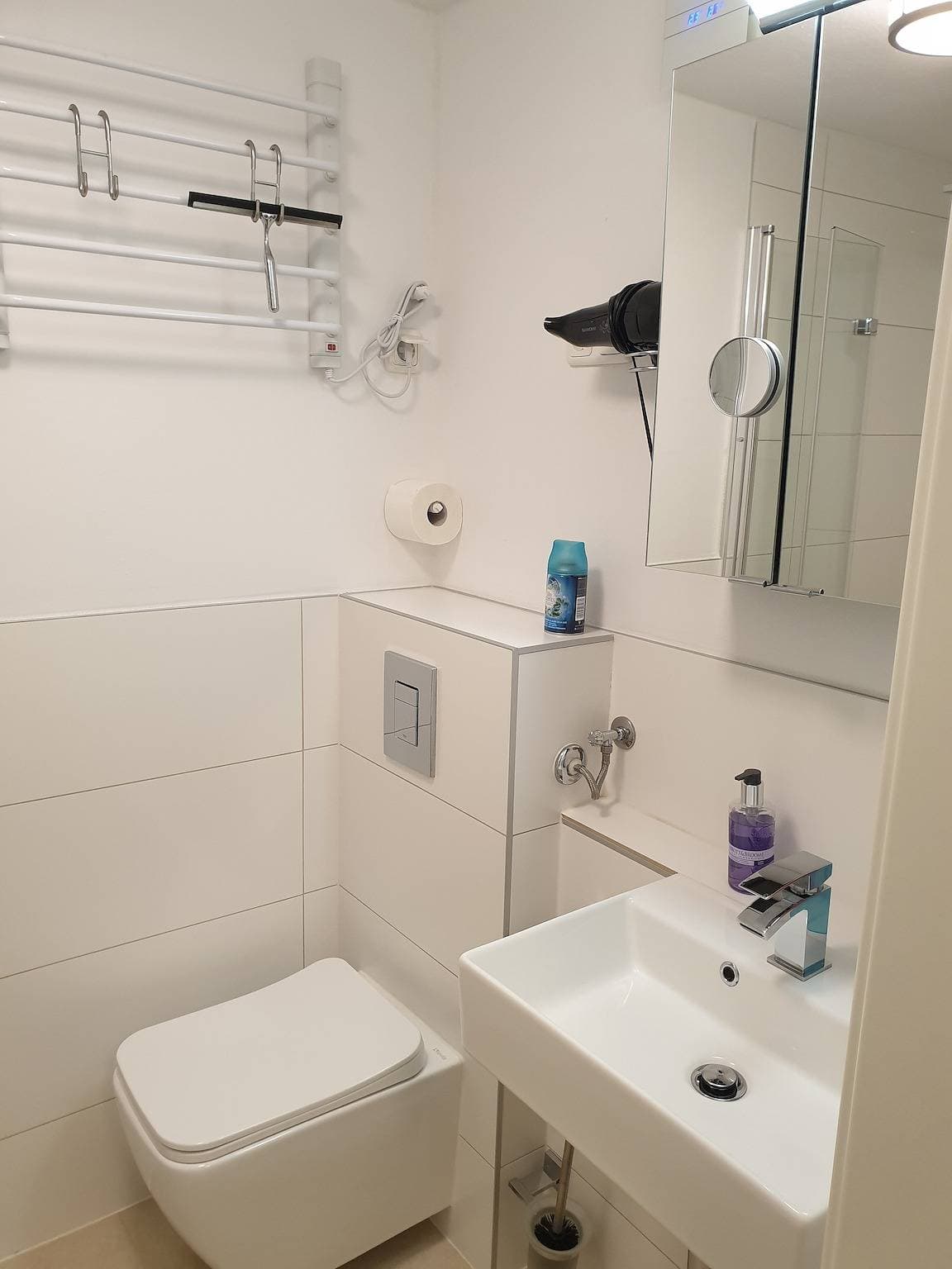 Foto 11 von 23: Apartment „FeWo Tessi“ mit Gemeinschaftsgarten und WLAN