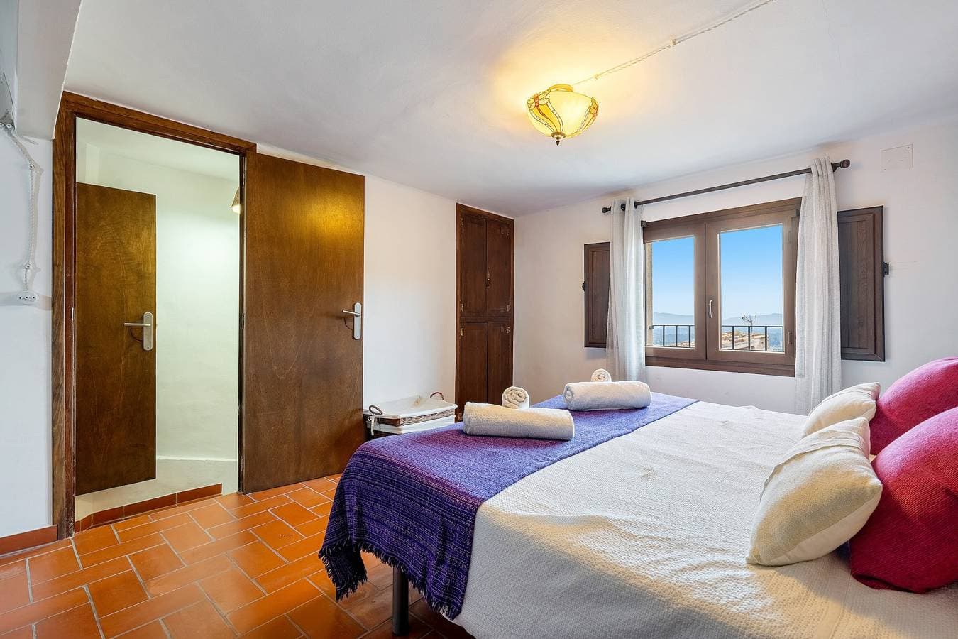 Foto 12 von 24: Ferienhaus 'Ca La Llum' mit Bergblick, privater Terrasse und WLAN
