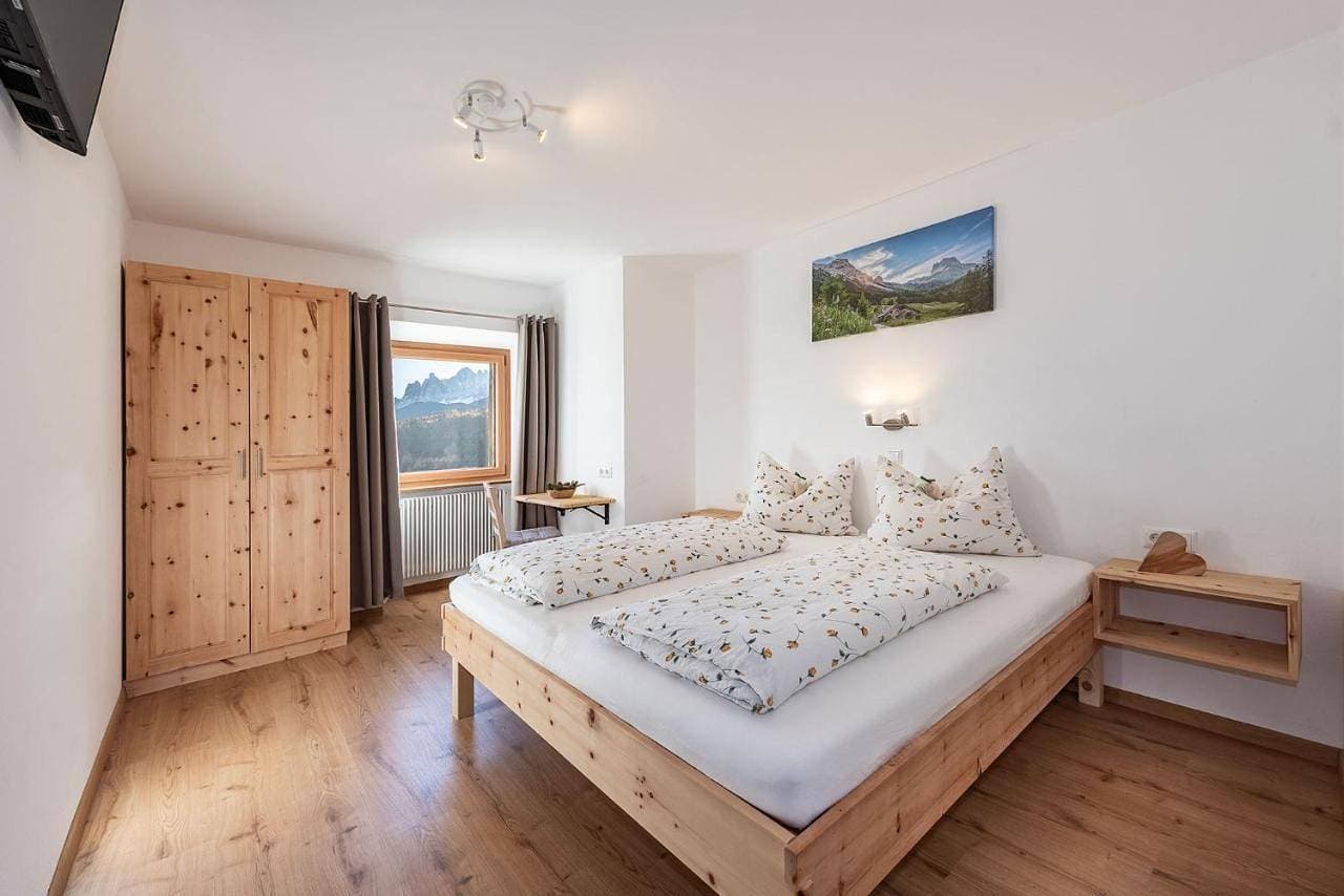 Foto 4 von 8: Double Room with Mountain View