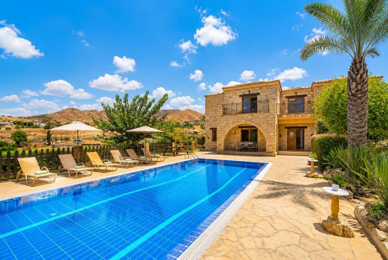 Villa 1