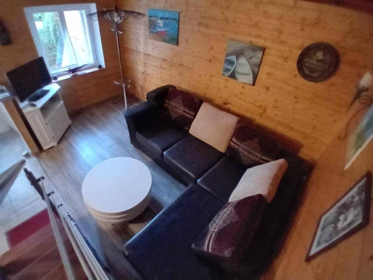 Foto 12 von 21: Three-Bedroom House